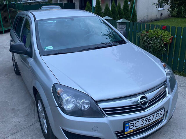 Сірий Опель Астра, об'ємом двигуна 1.7 л та пробігом 250 тис. км за 6200 $, фото 13 на Automoto.ua
