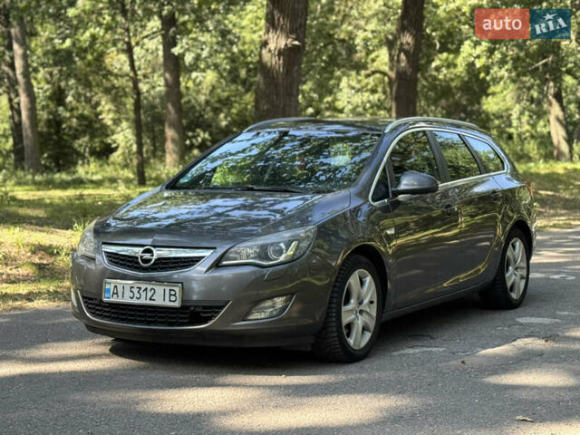 Сірий Опель Астра, об'ємом двигуна 1.69 л та пробігом 160 тис. км за 6000 $, фото 2 на Automoto.ua