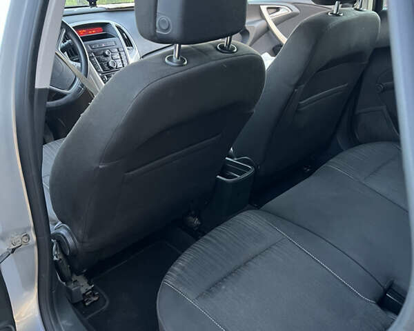 Сірий Опель Астра, об'ємом двигуна 1.96 л та пробігом 260 тис. км за 5799 $, фото 14 на Automoto.ua