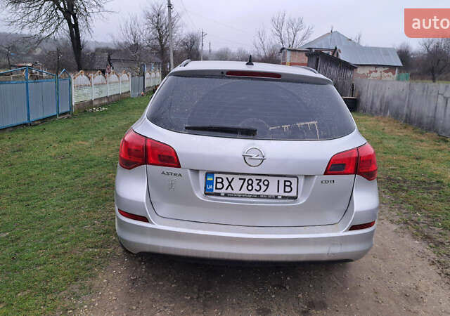 Серый Опель Астра, объемом двигателя 1.69 л и пробегом 210 тыс. км за 6500 $, фото 6 на Automoto.ua