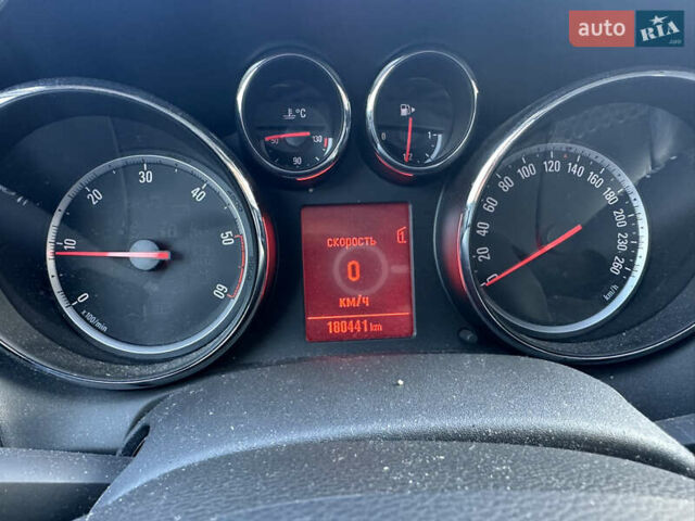 Серый Опель Астра, объемом двигателя 1.69 л и пробегом 180 тыс. км за 7500 $, фото 24 на Automoto.ua