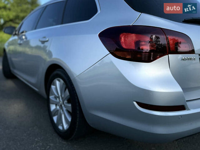 Сірий Опель Астра, об'ємом двигуна 1.7 л та пробігом 272 тис. км за 7100 $, фото 13 на Automoto.ua