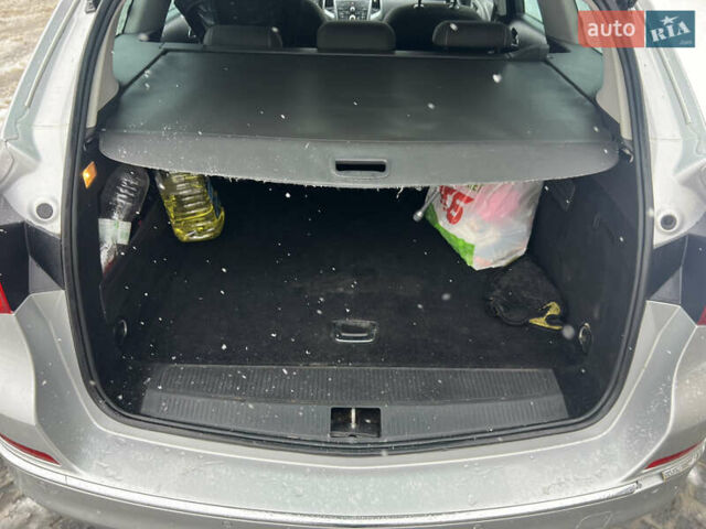 Серый Опель Астра, объемом двигателя 1.7 л и пробегом 282 тыс. км за 6100 $, фото 18 на Automoto.ua