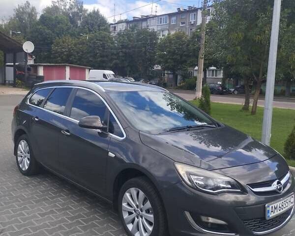 Серый Опель Астра, объемом двигателя 1.36 л и пробегом 184 тыс. км за 8400 $, фото 1 на Automoto.ua