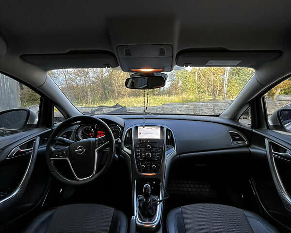 Сірий Опель Астра, об'ємом двигуна 1.7 л та пробігом 272 тис. км за 7100 $, фото 49 на Automoto.ua