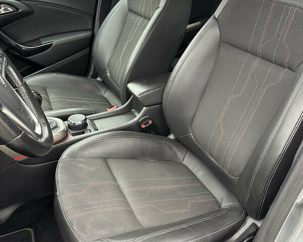 Серый Опель Астра, объемом двигателя 1.69 л и пробегом 178 тыс. км за 6200 $, фото 19 на Automoto.ua