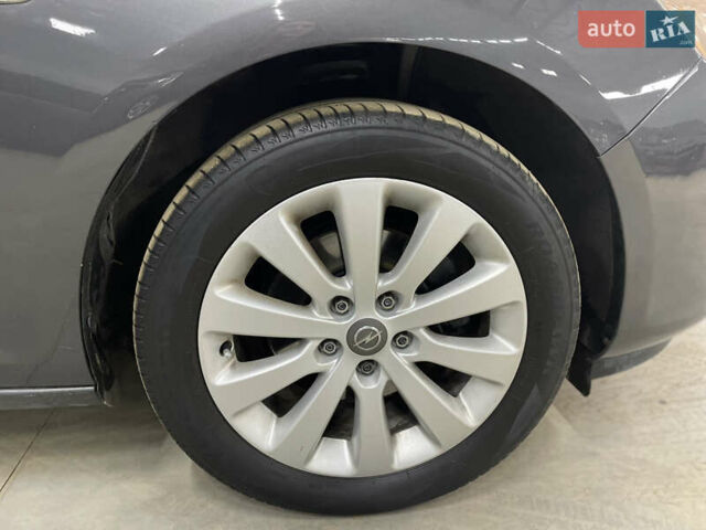 Сірий Опель Астра, об'ємом двигуна 1.7 л та пробігом 269 тис. км за 7450 $, фото 13 на Automoto.ua