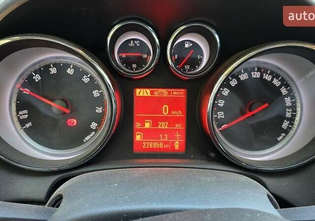 Сірий Опель Астра, об'ємом двигуна 1.4 л та пробігом 226 тис. км за 6500 $, фото 5 на Automoto.ua