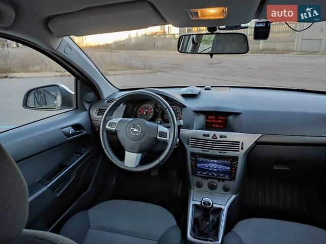 Сірий Опель Астра, об'ємом двигуна 1.6 л та пробігом 111 тис. км за 6900 $, фото 24 на Automoto.ua