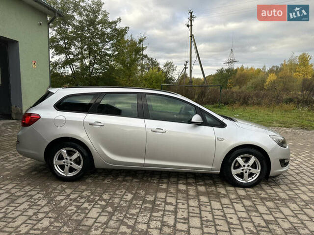 Опель Астра 2012 у Рожнятове на Automoto.ua Сірий Опель Астра, об'ємом двигуна 1.3 л та пробігом 228 тис. км за 6470 $, фото 5 на Automoto.ua
