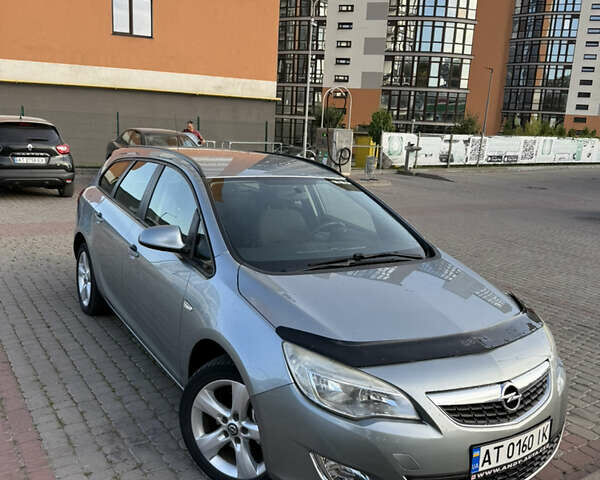 Сірий Опель Астра, об'ємом двигуна 1.69 л та пробігом 230 тис. км за 6200 $, фото 1 на Automoto.ua