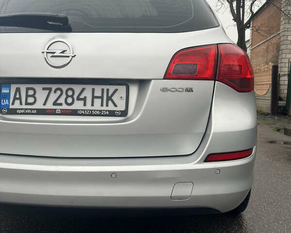 Серый Опель Астра, объемом двигателя 1.7 л и пробегом 255 тыс. км за 6200 $, фото 11 на Automoto.ua