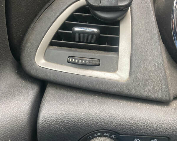 Серый Опель Астра, объемом двигателя 1.7 л и пробегом 312 тыс. км за 6500 $, фото 12 на Automoto.ua