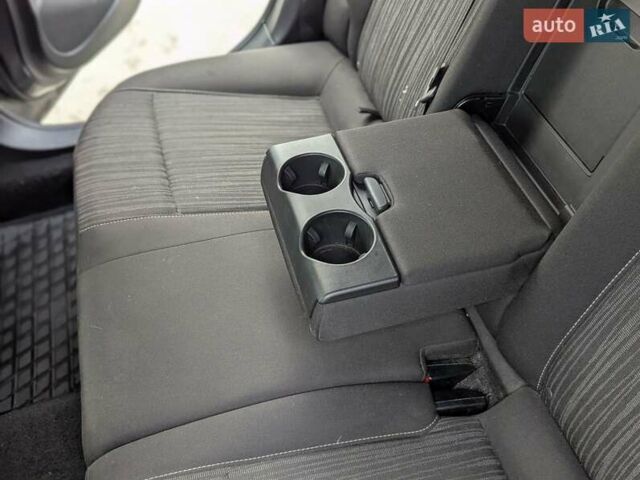 Опель Астра 2012 в Черкассах на Automoto.ua Серый Опель Астра, объемом двигателя 1.7 л и пробегом 236 тыс. км за 7499 $, фото 31 на Automoto.ua