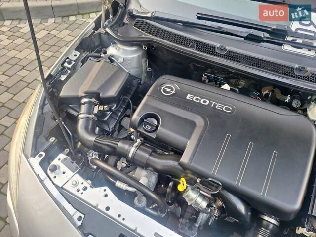 Серый Опель Астра, объемом двигателя 1.7 л и пробегом 270 тыс. км за 6750 $, фото 47 на Automoto.ua