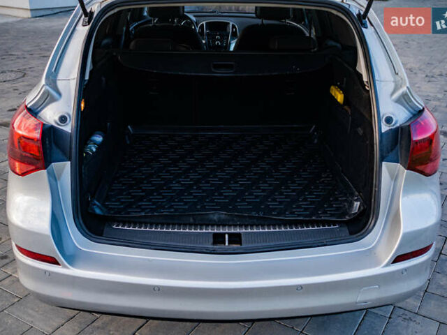 Сірий Опель Астра, об'ємом двигуна 1.7 л та пробігом 270 тис. км за 7500 $, фото 10 на Automoto.ua