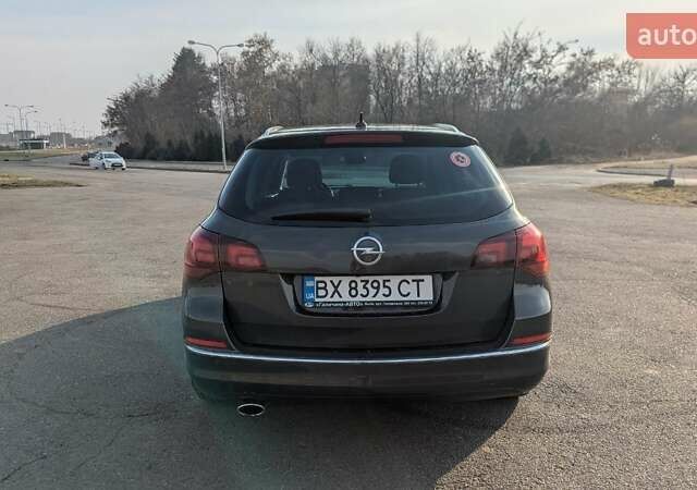 Сірий Опель Астра, об'ємом двигуна 2 л та пробігом 141 тис. км за 8400 $, фото 7 на Automoto.ua