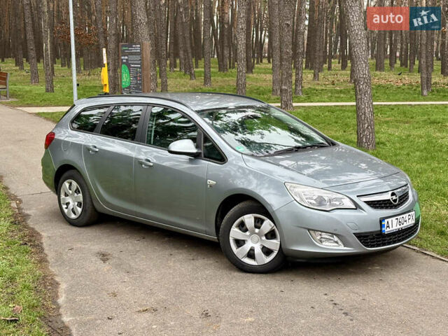 Сірий Опель Астра, об'ємом двигуна 1.7 л та пробігом 181 тис. км за 6800 $, фото 1 на Automoto.ua