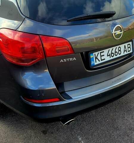 Серый Опель Астра, объемом двигателя 1.36 л и пробегом 250 тыс. км за 7300 $, фото 10 на Automoto.ua