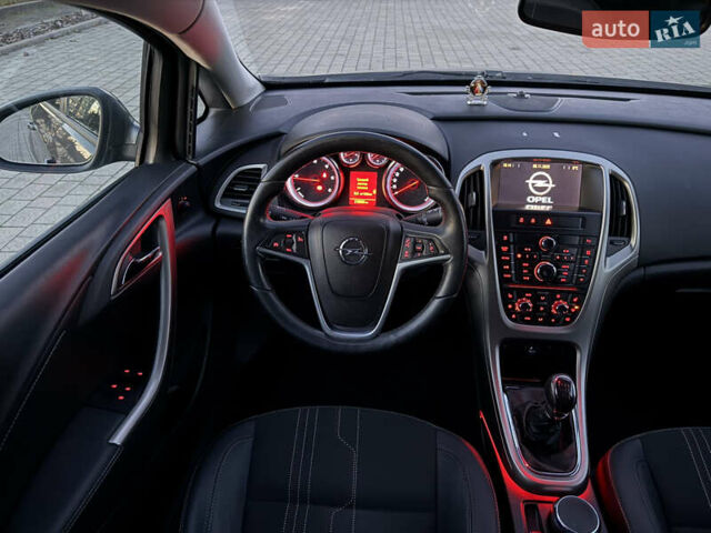 Серый Опель Астра, объемом двигателя 1.7 л и пробегом 215 тыс. км за 7350 $, фото 36 на Automoto.ua