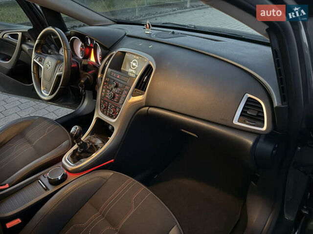 Серый Опель Астра, объемом двигателя 1.7 л и пробегом 215 тыс. км за 7350 $, фото 40 на Automoto.ua