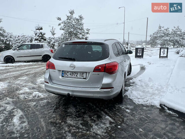 Серый Опель Астра, объемом двигателя 1.7 л и пробегом 282 тыс. км за 6100 $, фото 6 на Automoto.ua