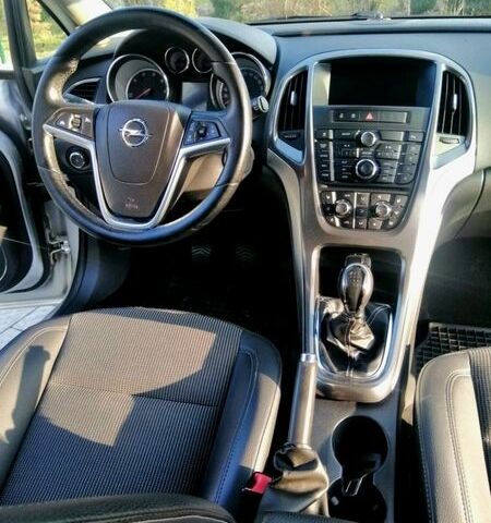 Сірий Опель Астра, об'ємом двигуна 1.7 л та пробігом 204 тис. км за 8200 $, фото 11 на Automoto.ua