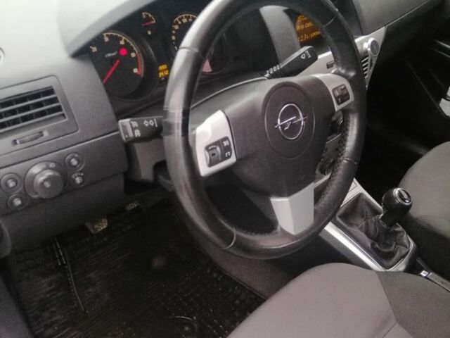 Сірий Опель Астра, об'ємом двигуна 1.7 л та пробігом 300 тис. км за 6200 $, фото 21 на Automoto.ua