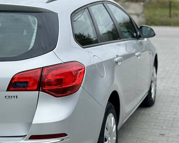 Опель Астра 2012 у Вінниці на Automoto.ua Сірий Опель Астра, об'ємом двигуна 1.7 л та пробігом 212 тис. км за 7900 $, фото 11 на Automoto.ua
