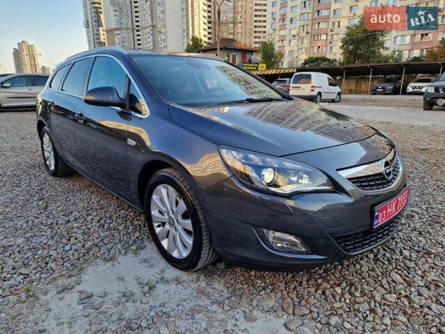 Сірий Опель Астра, об'ємом двигуна 1.6 л та пробігом 184 тис. км за 9900 $, фото 8 на Automoto.ua