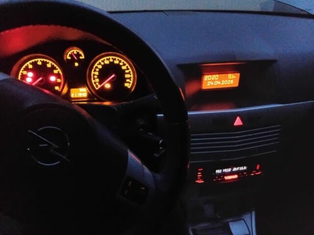 Сірий Опель Астра, об'ємом двигуна 1.6 л та пробігом 211 тис. км за 5300 $, фото 6 на Automoto.ua