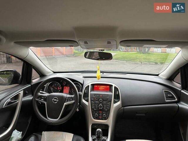 Серый Опель Астра, объемом двигателя 1.3 л и пробегом 220 тыс. км за 7100 $, фото 23 на Automoto.ua