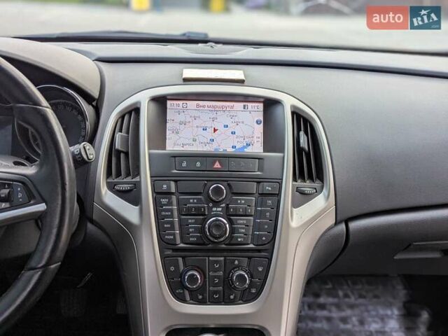 Опель Астра 2012 в Черкассах на Automoto.ua Серый Опель Астра, объемом двигателя 1.7 л и пробегом 236 тыс. км за 7499 $, фото 22 на Automoto.ua