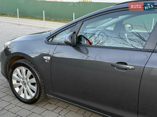 Серый Опель Астра, объемом двигателя 1.7 л и пробегом 215 тыс. км за 7350 $, фото 25 на Automoto.ua