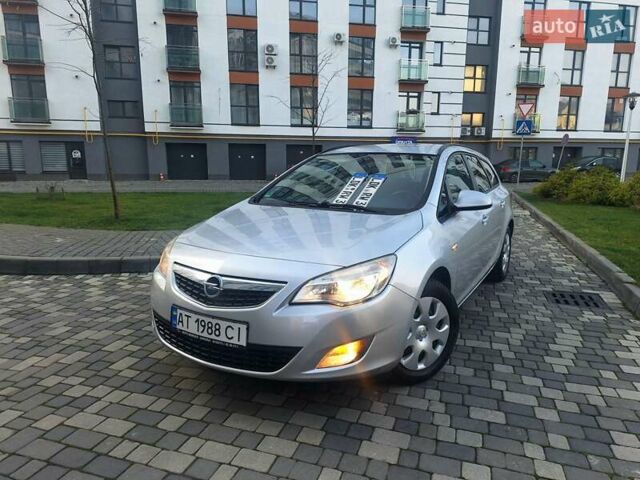 Серый Опель Астра, объемом двигателя 1.7 л и пробегом 270 тыс. км за 6750 $, фото 8 на Automoto.ua