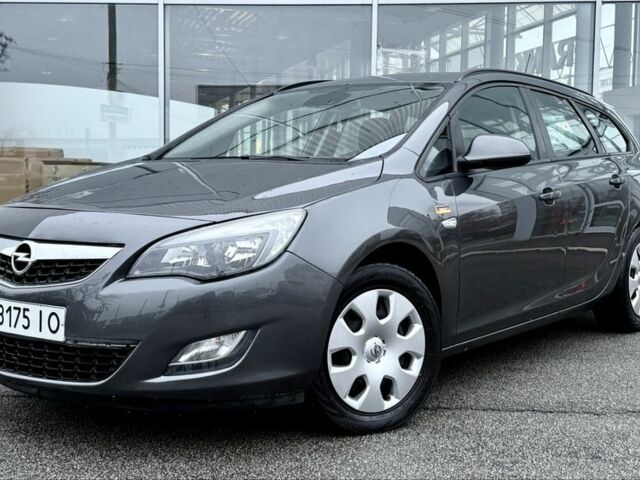 Сірий Опель Астра, об'ємом двигуна 1.2 л та пробігом 182 тис. км за 7300 $, фото 1 на Automoto.ua