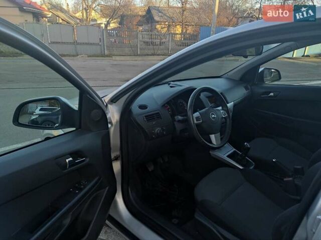 Сірий Опель Астра, об'ємом двигуна 1.6 л та пробігом 111 тис. км за 6900 $, фото 19 на Automoto.ua