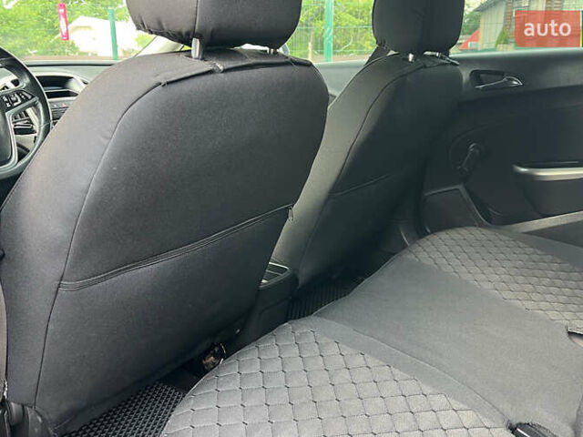 Серый Опель Астра, объемом двигателя 1.69 л и пробегом 243 тыс. км за 7500 $, фото 18 на Automoto.ua