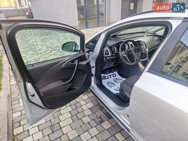 Серый Опель Астра, объемом двигателя 1.7 л и пробегом 270 тыс. км за 6750 $, фото 36 на Automoto.ua