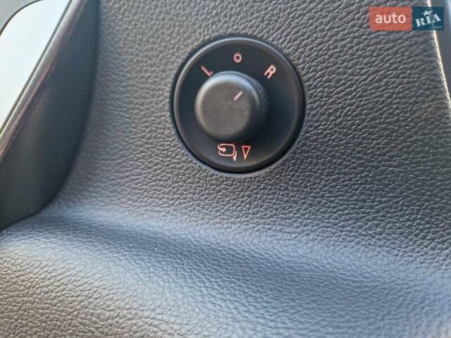 Серый Опель Астра, объемом двигателя 1.6 л и пробегом 184 тыс. км за 9900 $, фото 27 на Automoto.ua