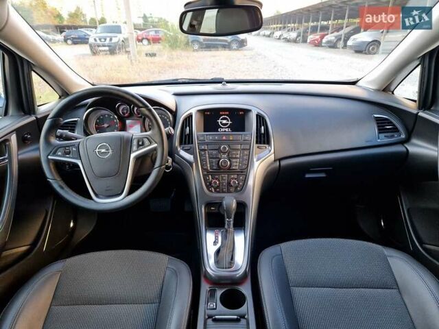 Серый Опель Астра, объемом двигателя 1.6 л и пробегом 184 тыс. км за 9900 $, фото 56 на Automoto.ua