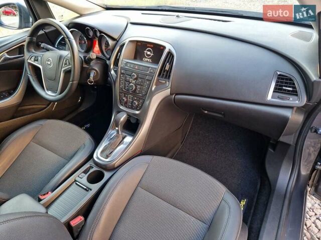 Серый Опель Астра, объемом двигателя 1.6 л и пробегом 184 тыс. км за 9900 $, фото 35 на Automoto.ua