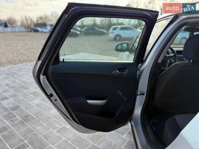 Серый Опель Астра, объемом двигателя 1.69 л и пробегом 208 тыс. км за 7699 $, фото 12 на Automoto.ua