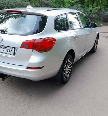 Опель Астра 2012 в Бердичеве на Automoto.ua Серый Опель Астра, объемом двигателя 1.6 л и пробегом 133 тыс. км за 6999 $, фото 8 на Automoto.ua