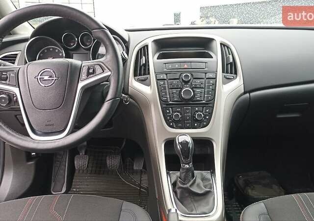 Сірий Опель Астра, об'ємом двигуна 1.4 л та пробігом 128 тис. км за 8650 $, фото 10 на Automoto.ua