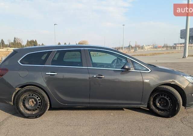 Сірий Опель Астра, об'ємом двигуна 2 л та пробігом 141 тис. км за 8400 $, фото 3 на Automoto.ua