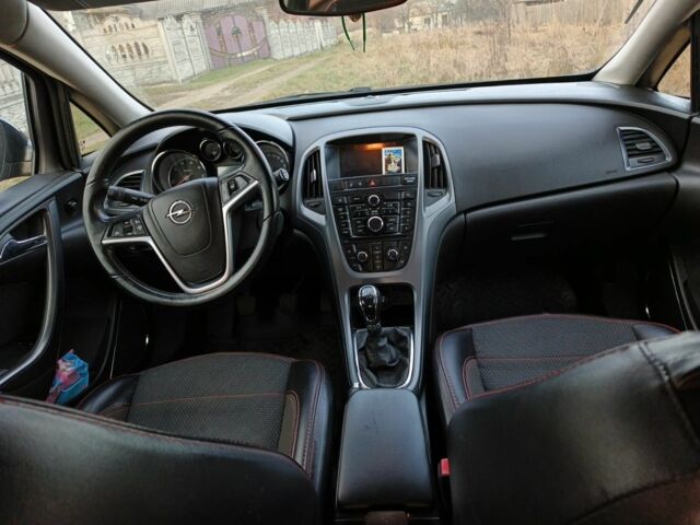 Серый Опель Астра, объемом двигателя 0 л и пробегом 270 тыс. км за 7100 $, фото 5 на Automoto.ua