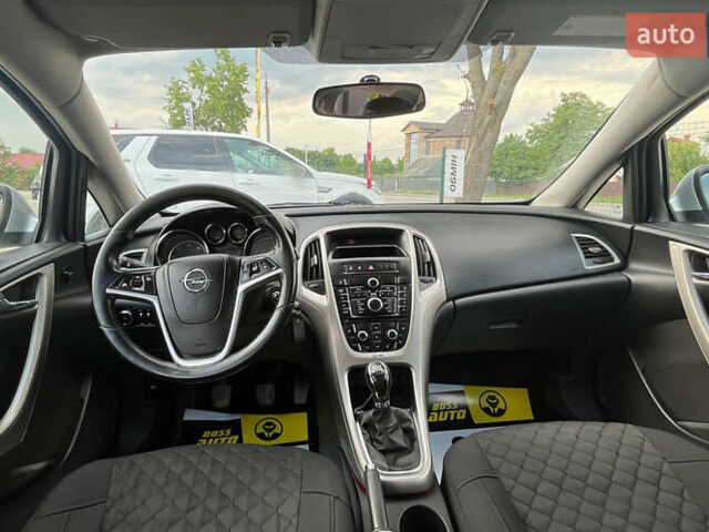 Серый Опель Астра, объемом двигателя 1.69 л и пробегом 243 тыс. км за 7500 $, фото 7 на Automoto.ua