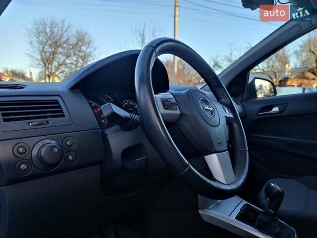 Сірий Опель Астра, об'ємом двигуна 1.6 л та пробігом 111 тис. км за 6900 $, фото 20 на Automoto.ua