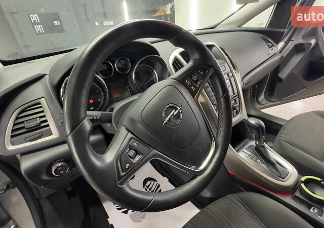 Серый Опель Астра, объемом двигателя 2 л и пробегом 215 тыс. км за 8200 $, фото 19 на Automoto.ua